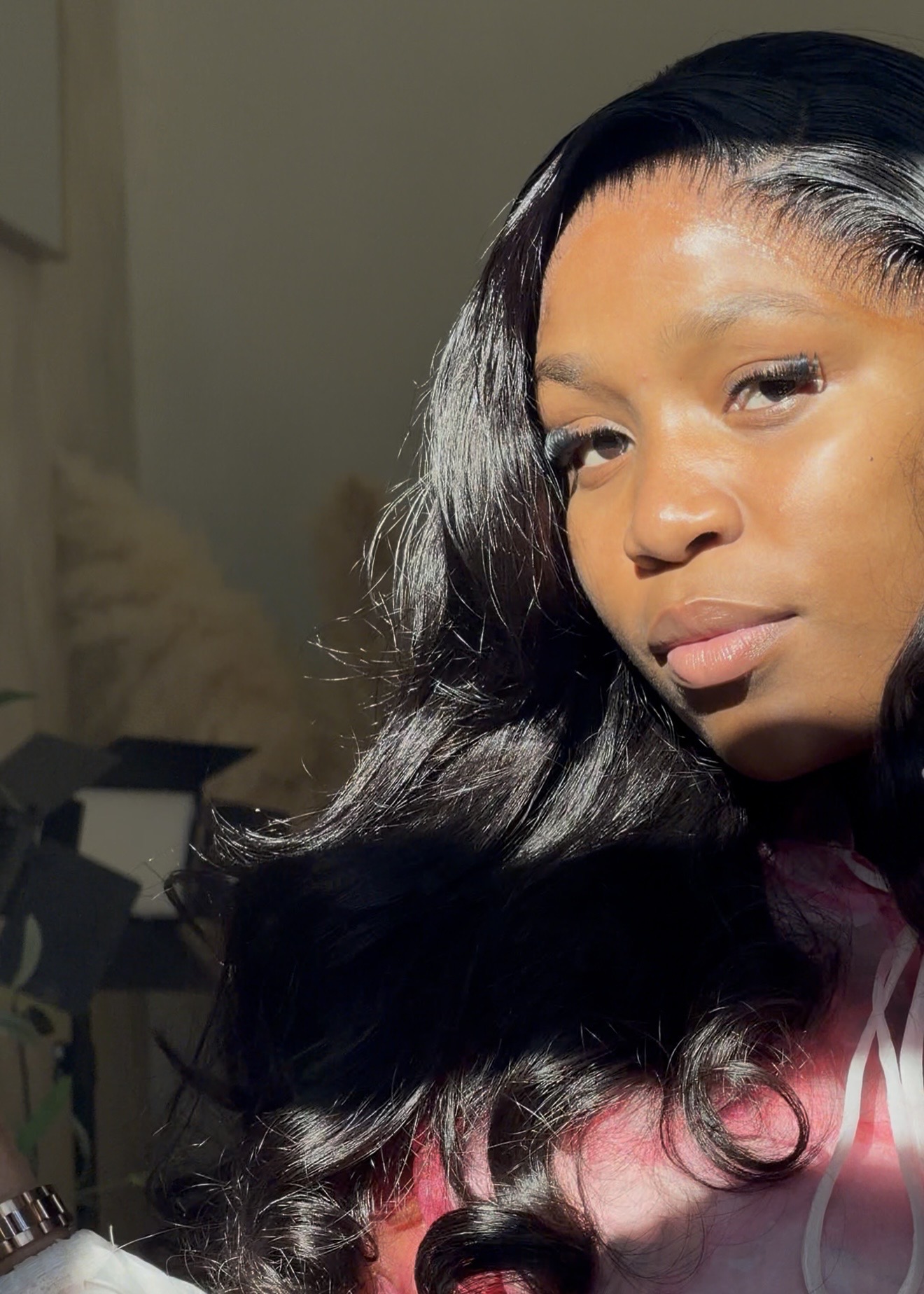 Basic installation with a curled finish by Bambï Beauty
